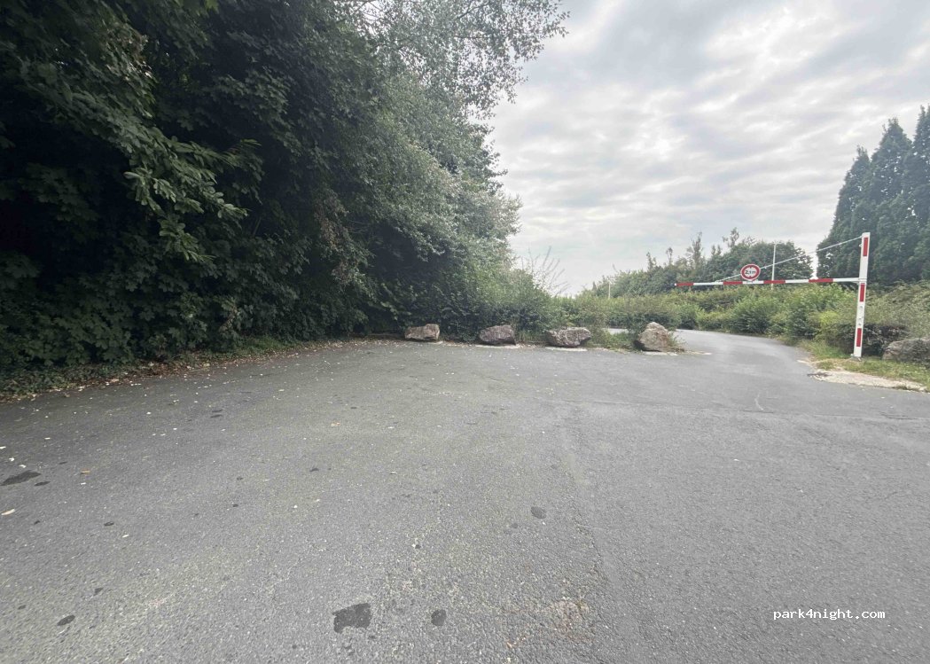 (76230) Bois-Guillaume - Chemin de la Bretèque — foto 2