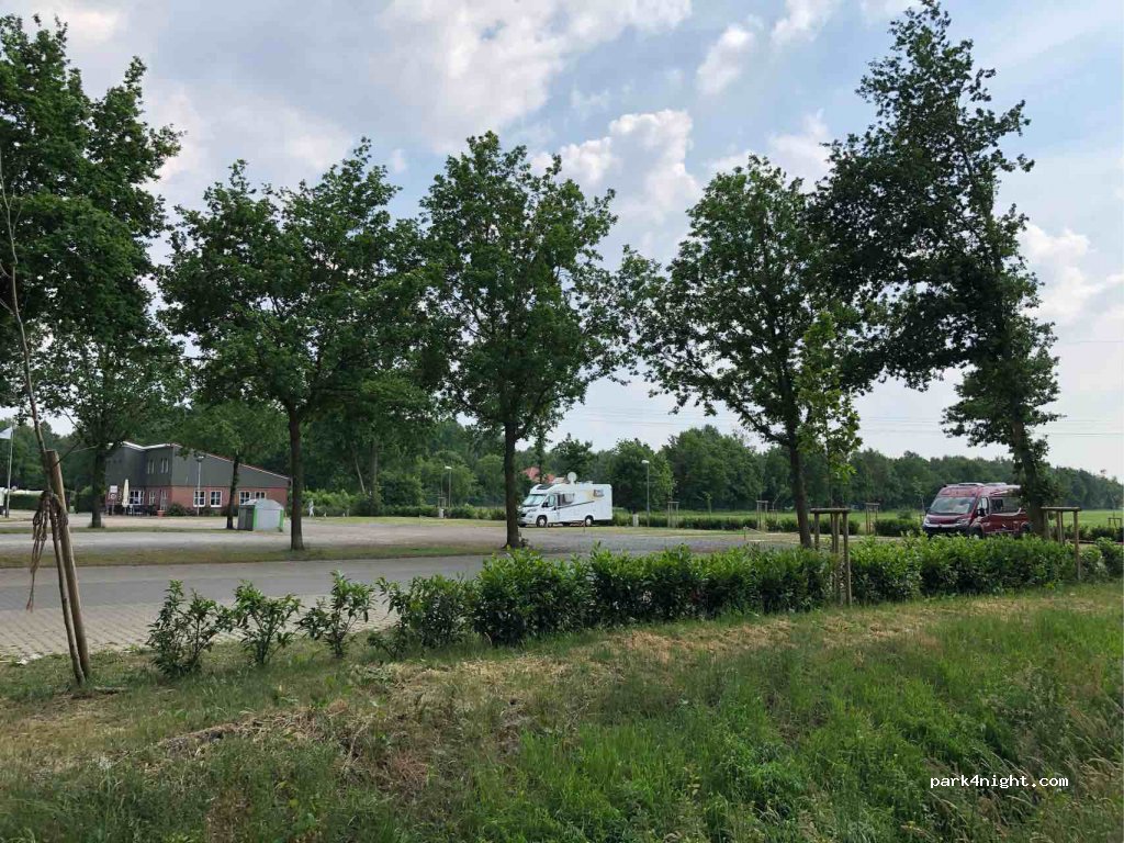 (26871) Papenburg - 101 Zum Poggenpoel — foto