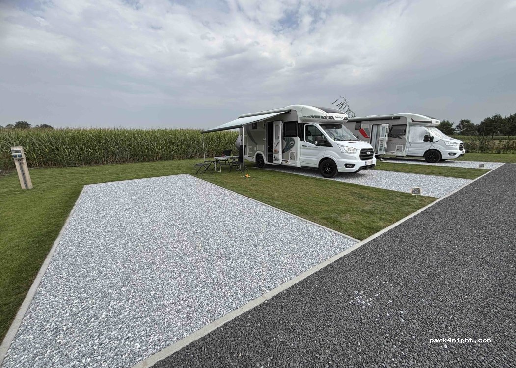 Camperplaats De Burkelblomme — foto