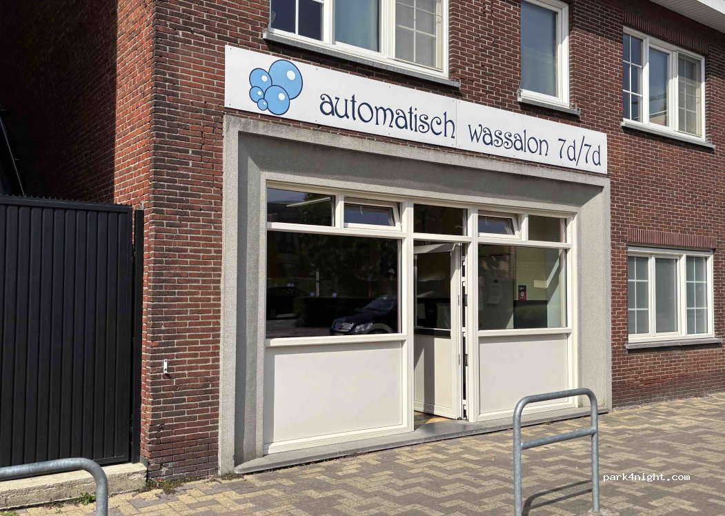 (3990) Peer - Steenweg Wijchmaal — foto 2