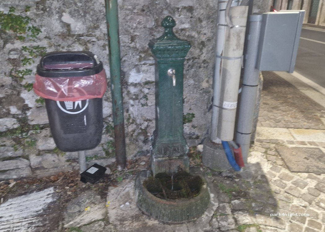 (22100) Como - Via Pietro da Breggia — foto