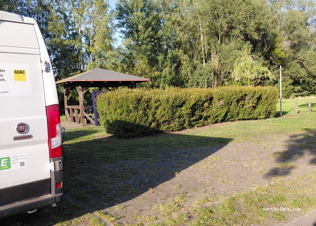 (14641) Nauen - Seeweg — foto