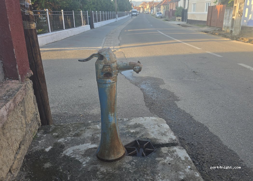 (417615) Vadu Crișului - Unnamed Road — foto