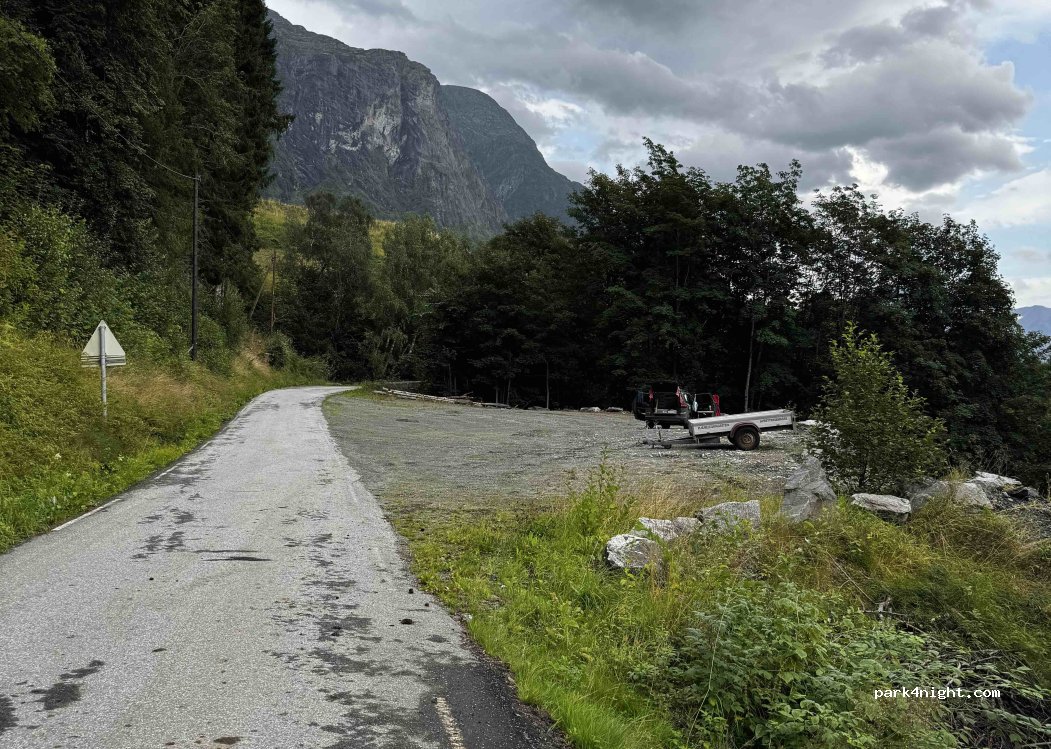 (6781) Stryn - Flovegen — foto 2