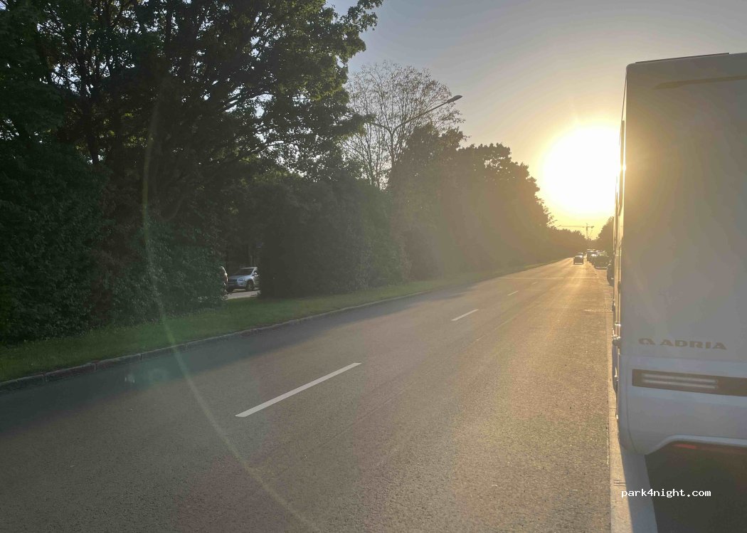 (81735) Munich - Heinrich-Wieland-Straße — foto