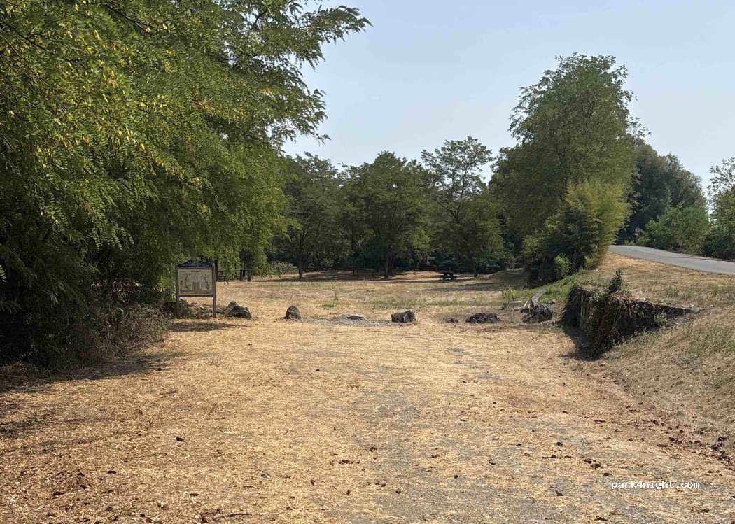 (65390) Sarniguet - Rue de l'Adour — foto 3