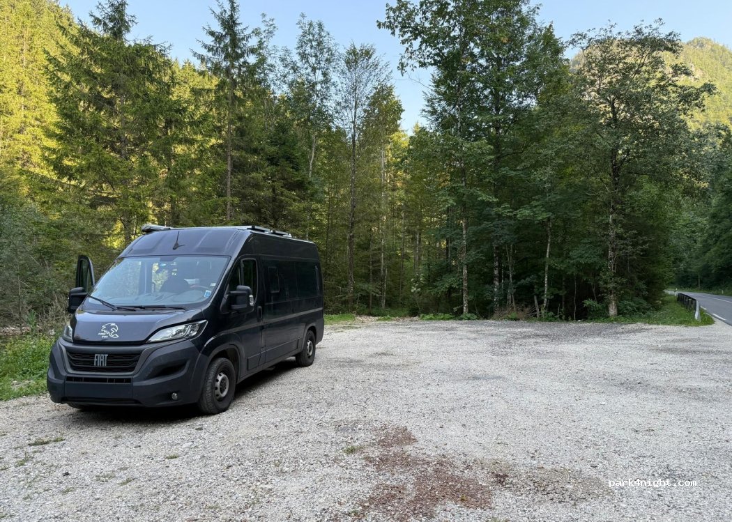 (3334) Luče - 428 — foto