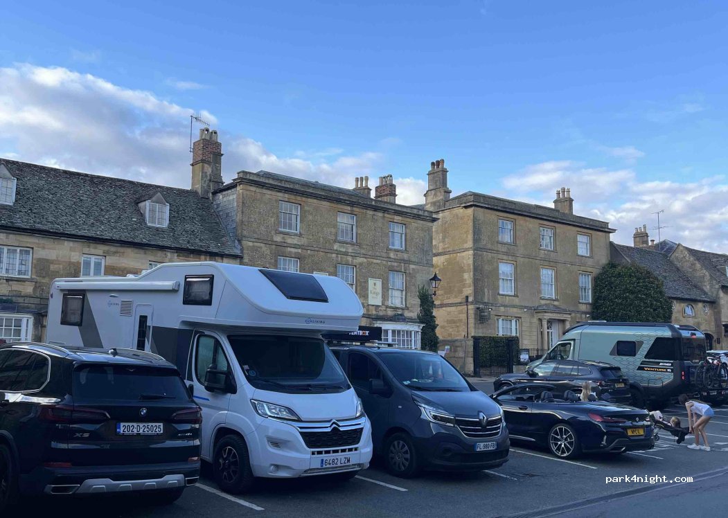 (GL55 6AW) Cotswold - High Street — foto 2