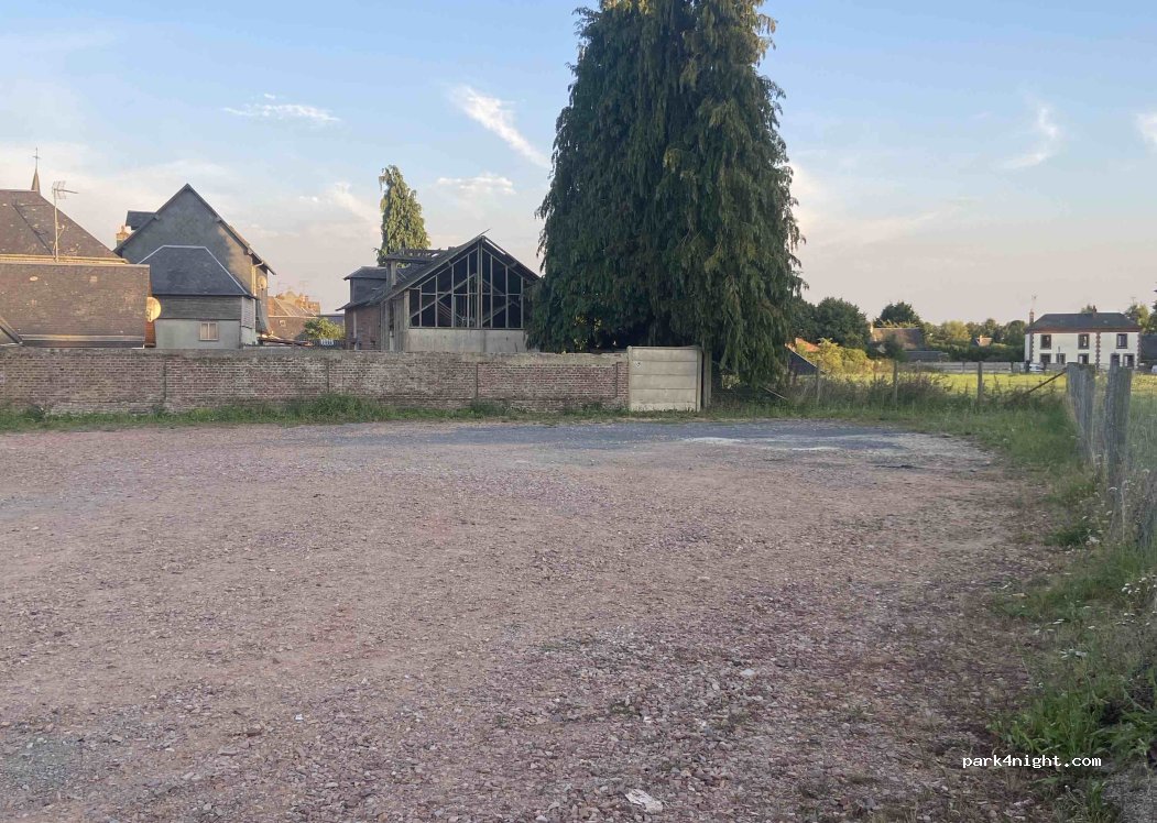 (14590) Moyaux - Rue Jean Monnet — foto