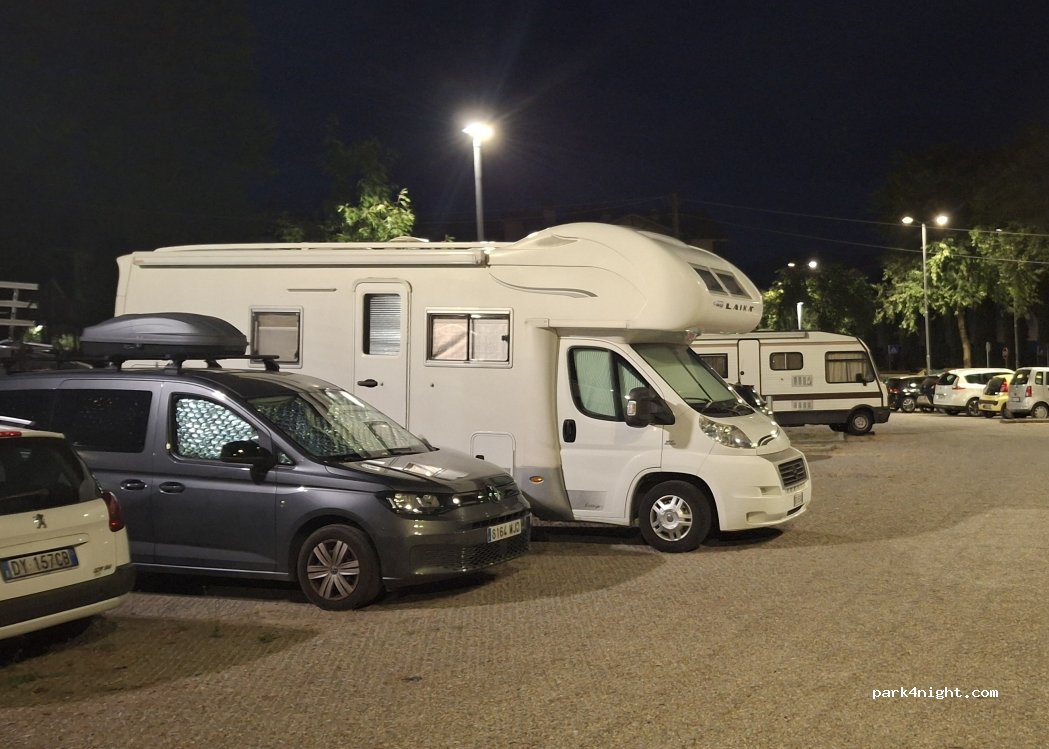(50061) Pontassieve - Via dei Mandorli 9 — foto