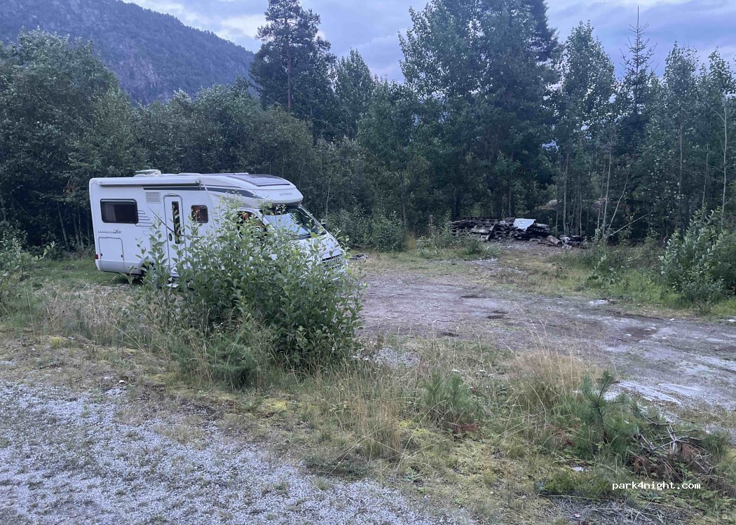 ()  - Leirdalen — foto 3
