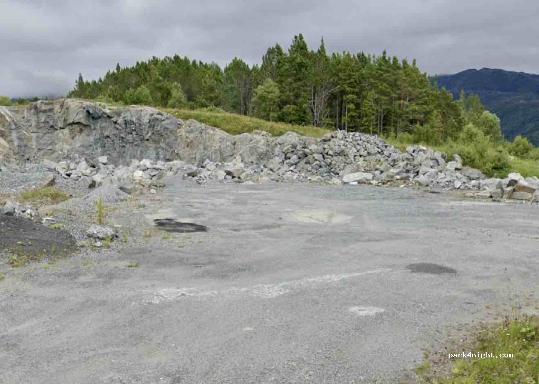 (6080) Leikanger - Budaneset — foto