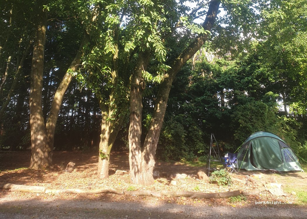 Acomb Grange Caravan Site — foto 4