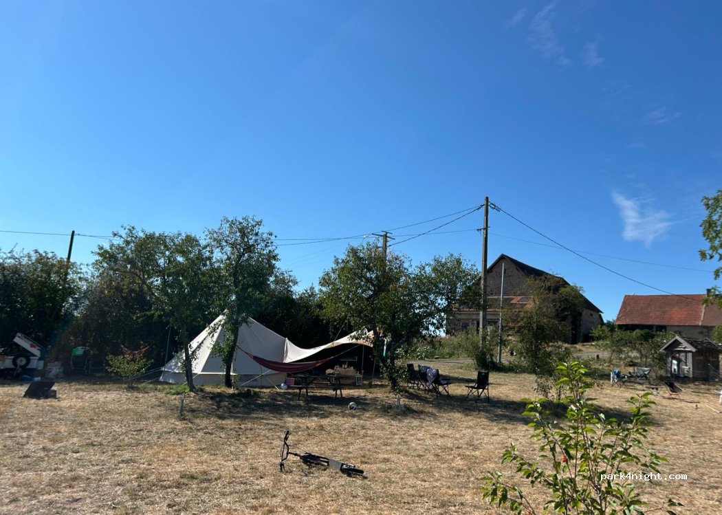 Camping et gîtes Brénazet — foto