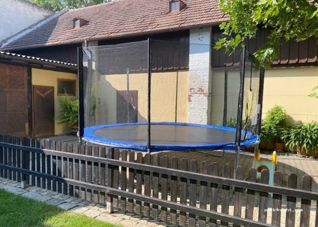 Heurigen Schrank — foto 3