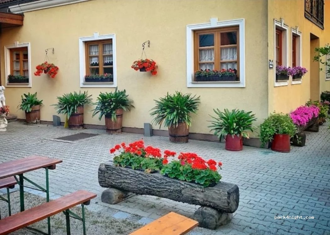 Heurigen Schrank — foto 4