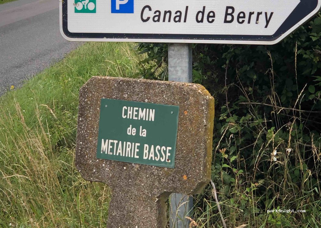 (03190) Vallon-en-Sully - L'Écluse de la Métairie Ba — foto 3