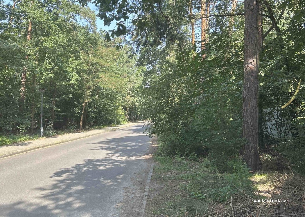 (12555) Berlin - Verlängerte Köpenicker Straße — foto