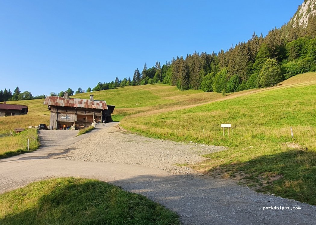 (74450) Le Grand-Bornand - 2229 Voie Communale N°15 Dite de la Culaz — foto 3