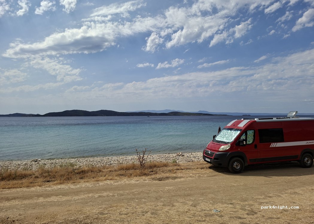 (63075) Nea Roda - Unnamed Road — foto