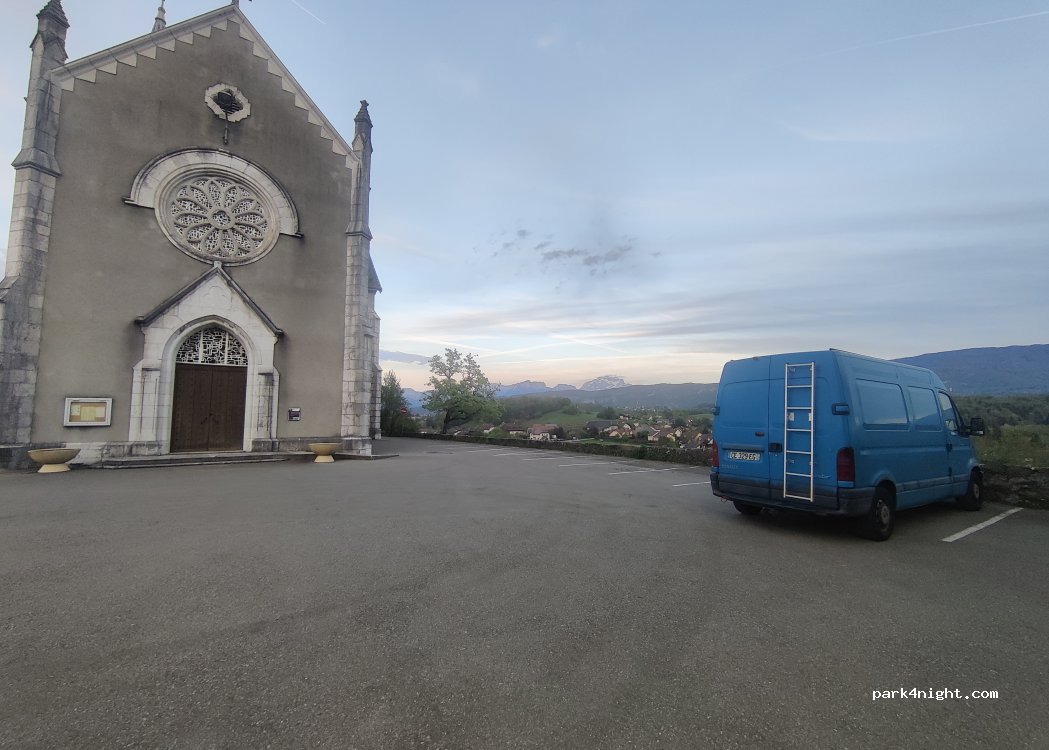 (74650) Chavanod - Passage du Presbytère — foto 3
