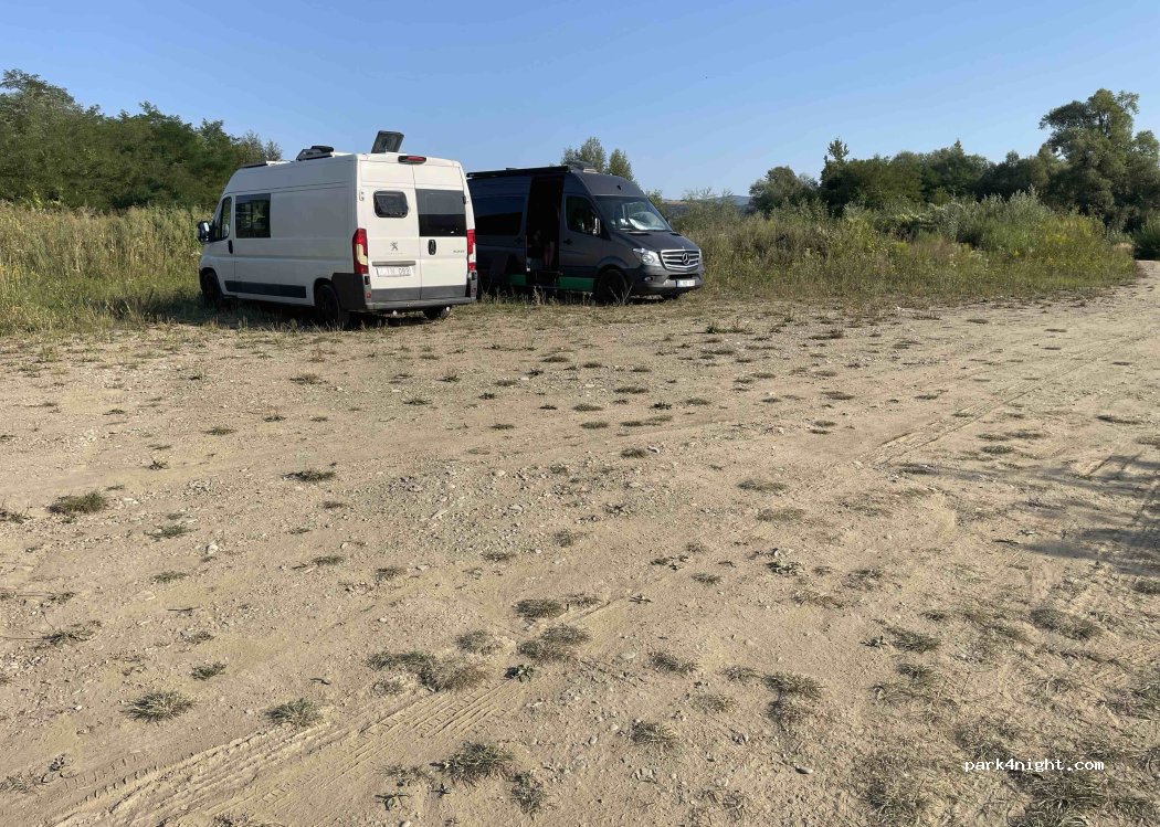 (082 21) Veľký Šariš - EuroVelo 11 — foto 3