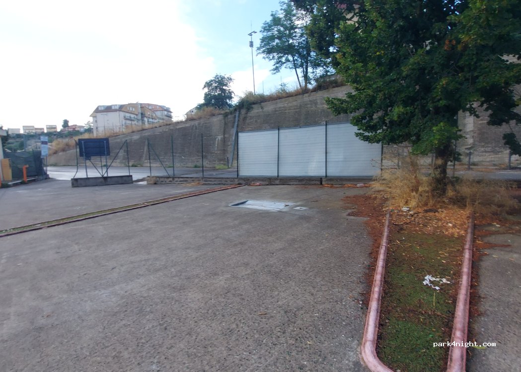 (94015) Piazza Armerina - Via Giacinto Lo Giudice — foto 3