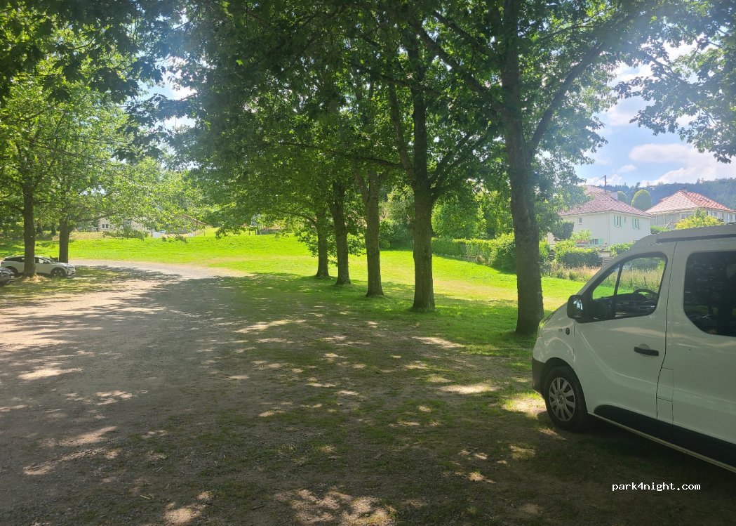 (23000) Guéret - Rond-Point de Courtille — foto 4