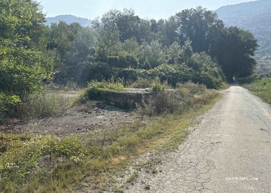 (38570) La Pierre - Chemin du Nan — foto
