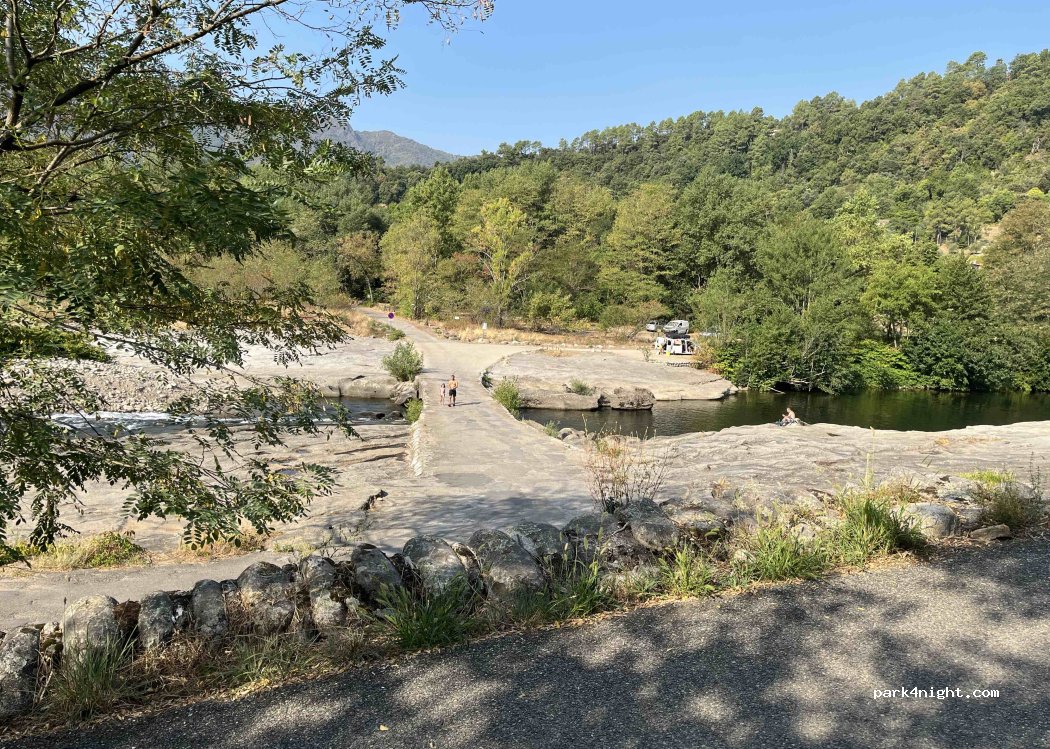 (07140) Chambonas - Route de Marvignes — foto