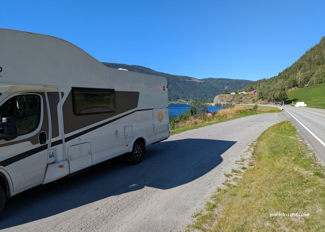 (2900) Fagernes - Tyinvegen — foto