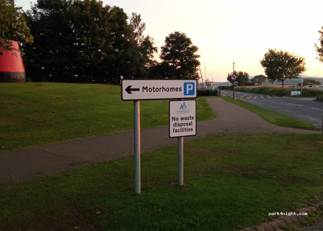 (KA30 8EZ)  - Irvine Road — foto 3