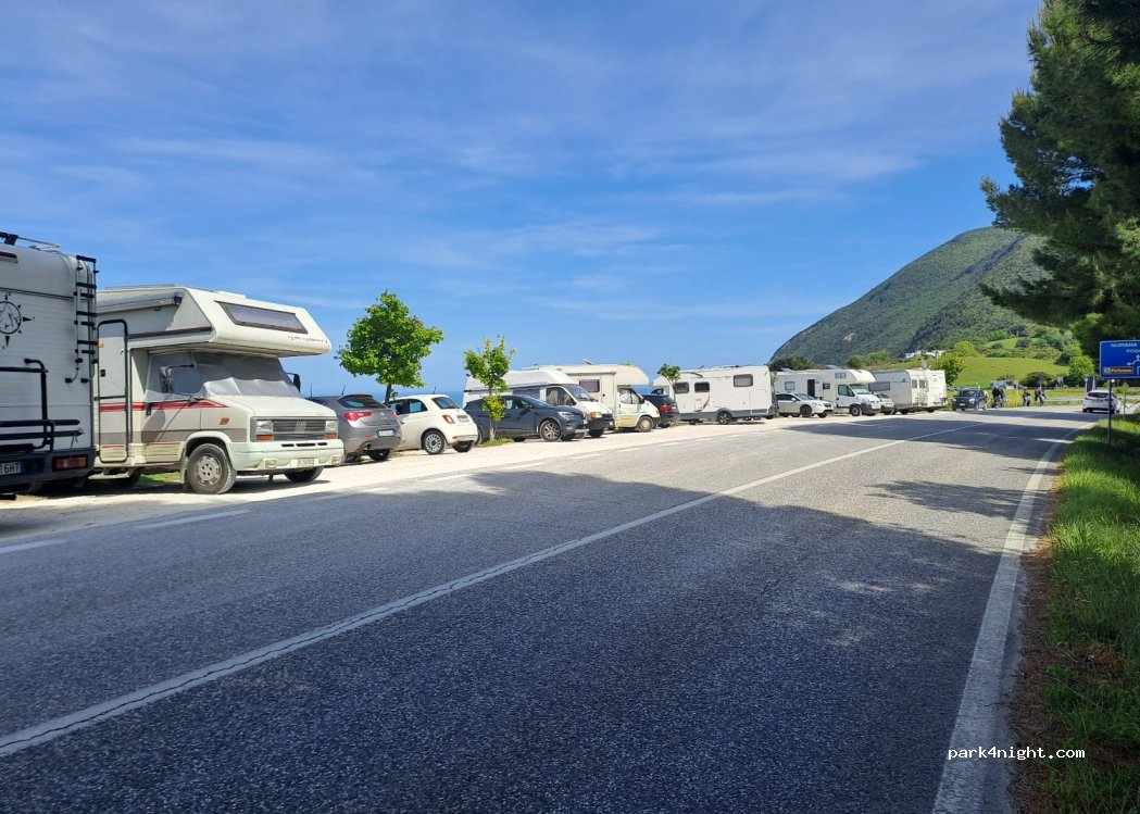 (60129) Ancona - Strada Provinciale del Conero — foto 4