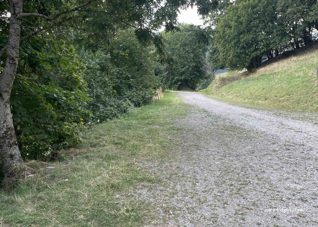 (74210) Talloires-Montmin - Impasse du Blanc Fleury — foto