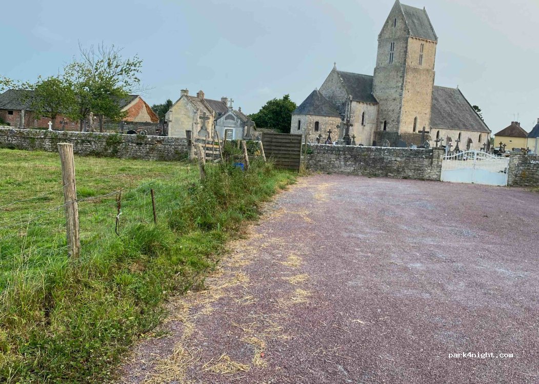 (50480) Chef-du-Pont - Rue Les Esnaults — foto 2