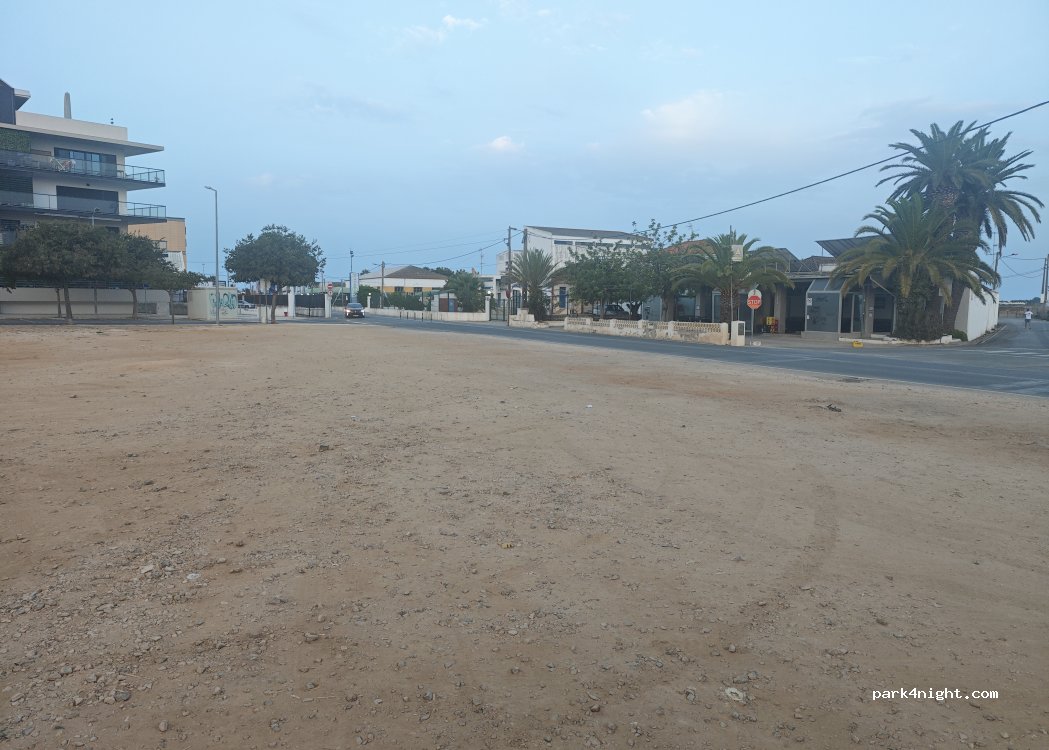 (8800-318) Tavira - Rua Almirante Cândido dos Reis — foto 2