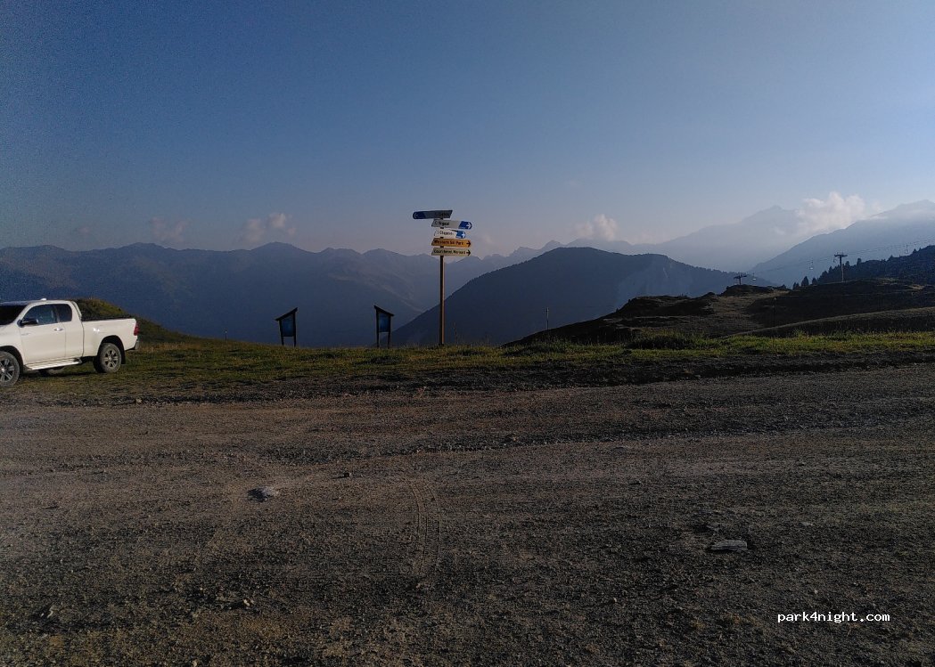 (73120) Courchevel - Unnamed Road — foto 2