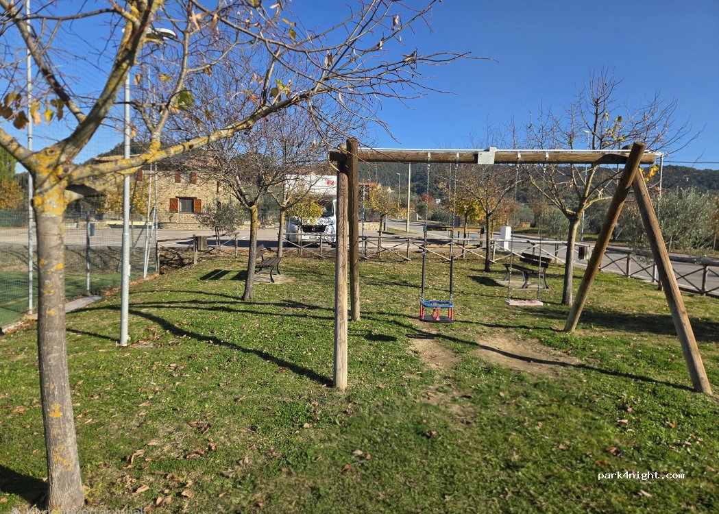 (06053) Deruta - Via Martiri della Resistenza — foto 3