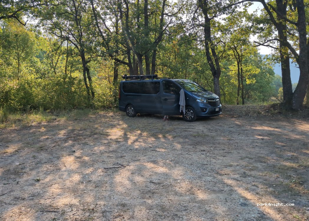 (04360) Moustiers-Sainte-Marie - Route de Riez D952 — foto