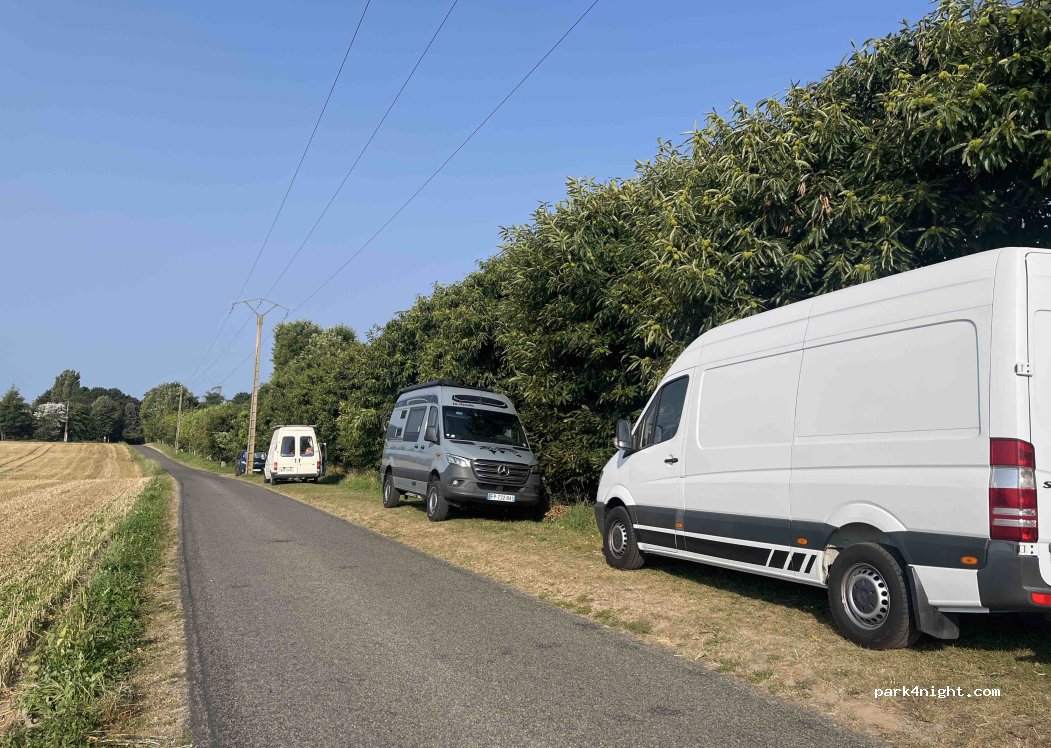 (76790) Le Tilleul - Rue du Moulin — foto 4