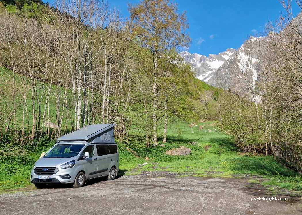 (65170) Aragnouet - D 118 — foto