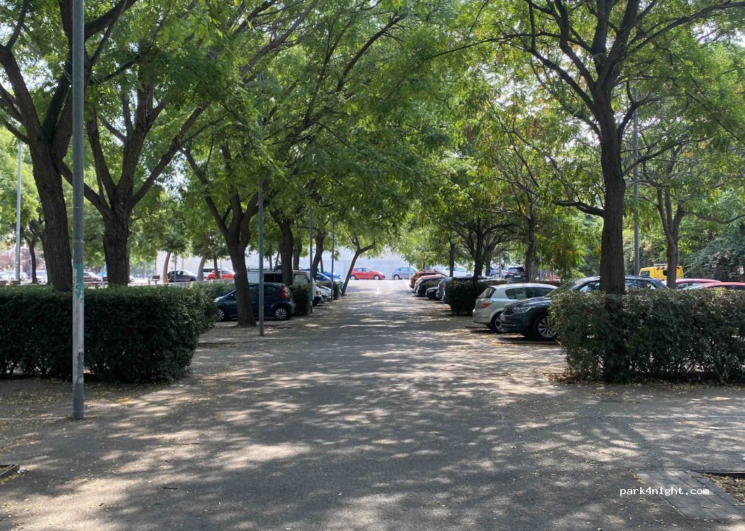 (08940) Cornellà de Llobregat - Camí del Progrés — foto 2