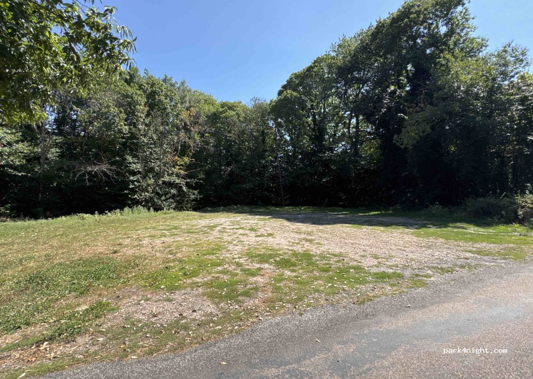 (71550) Roussillon-en-Morvan - — foto 2