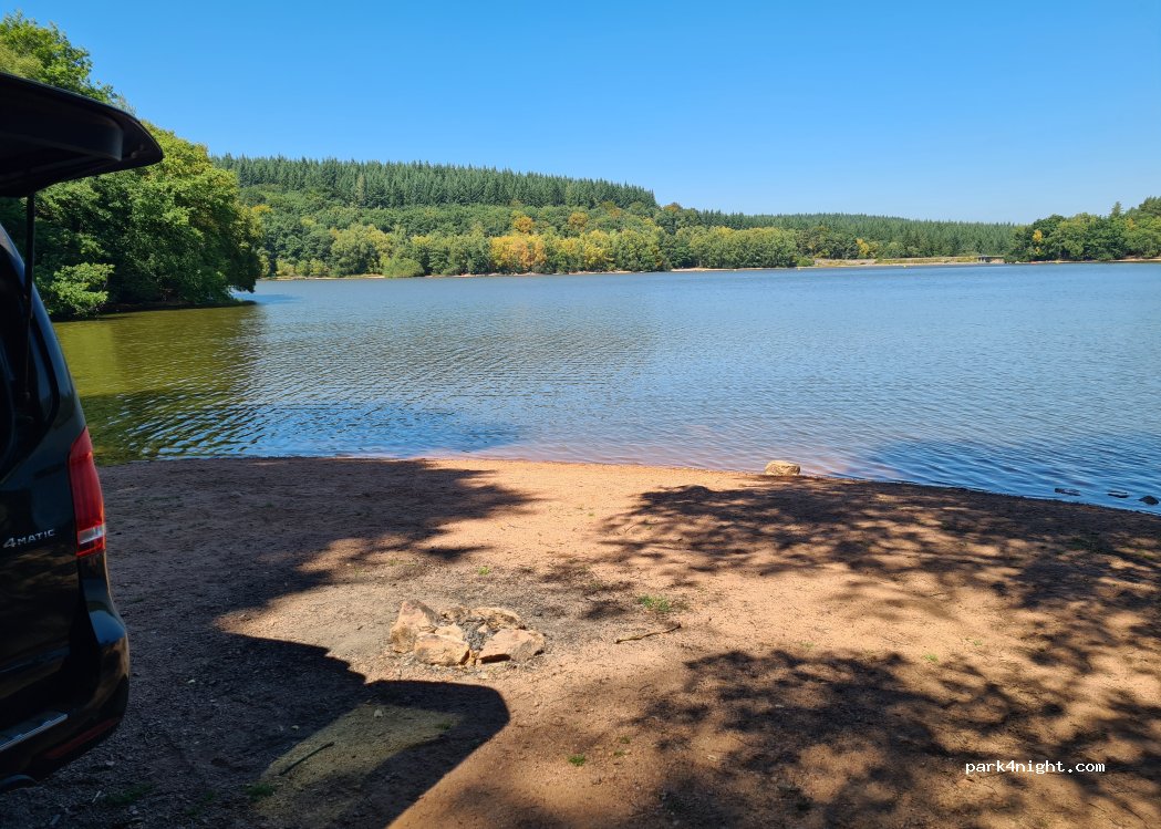 (58230) Saint-Agnan - Tour du Lac de Saint-Agnan (Partie Nord) — foto