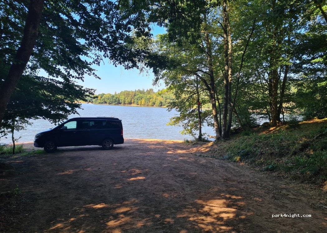 (58230) Saint-Agnan - Tour du Lac de Saint-Agnan (Partie Nord) — foto 2