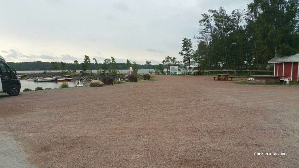 (23310) Taivassalo - 814 Hakkenpääntie — foto
