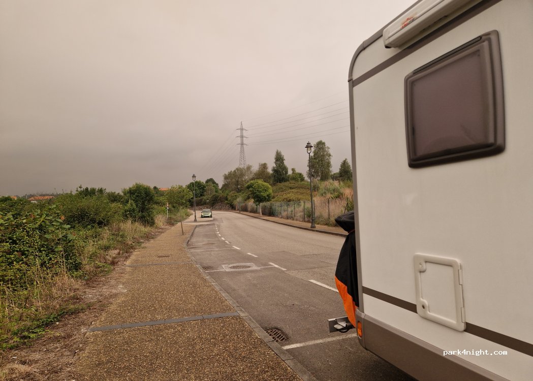 (33416) Corvera de Asturias - Avenida de los Reyes Asturianos — foto