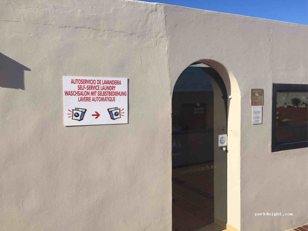 (35508) Costa Teguise - Calle del Mástil — foto