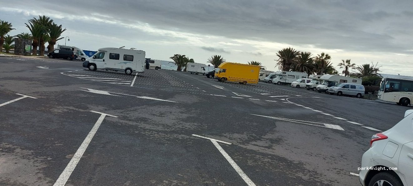 (35508) Costa Teguise - Calle del Mástil — foto 2