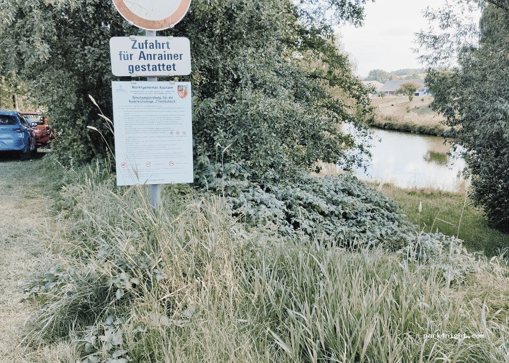 (3851) Gemeinde Kautzen - Illmauerstraße — foto